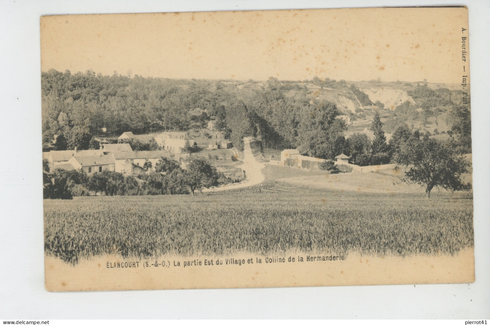 ÉLANCOURT - La Partie Est Du Village Et La Colline De La Hermanderie - Elancourt