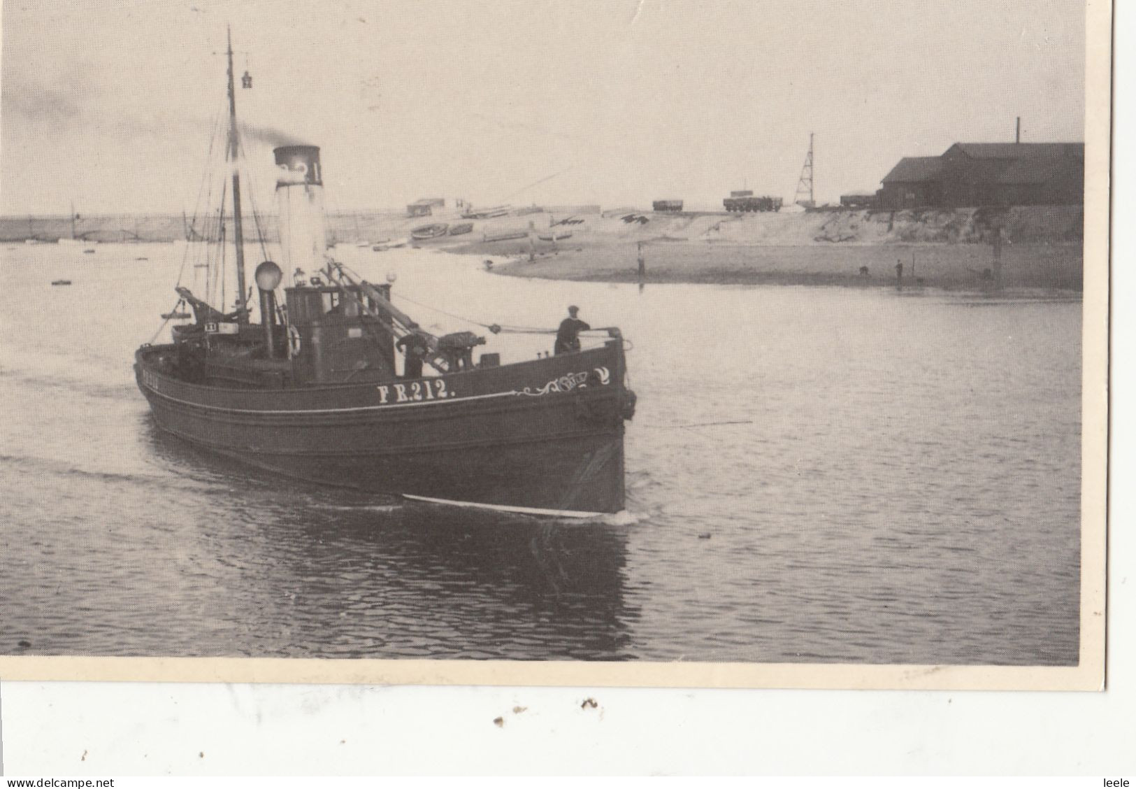 CQ66. Postcard. Reprint. Scottish Herring Drifter At Lowestoft, October 1913 - Lowestoft