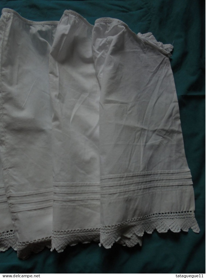 Ancien - Grande Bande D'un Jupon Démonté En Coton Blanc Et Dentelle 199 Cm - Laces & Cloth