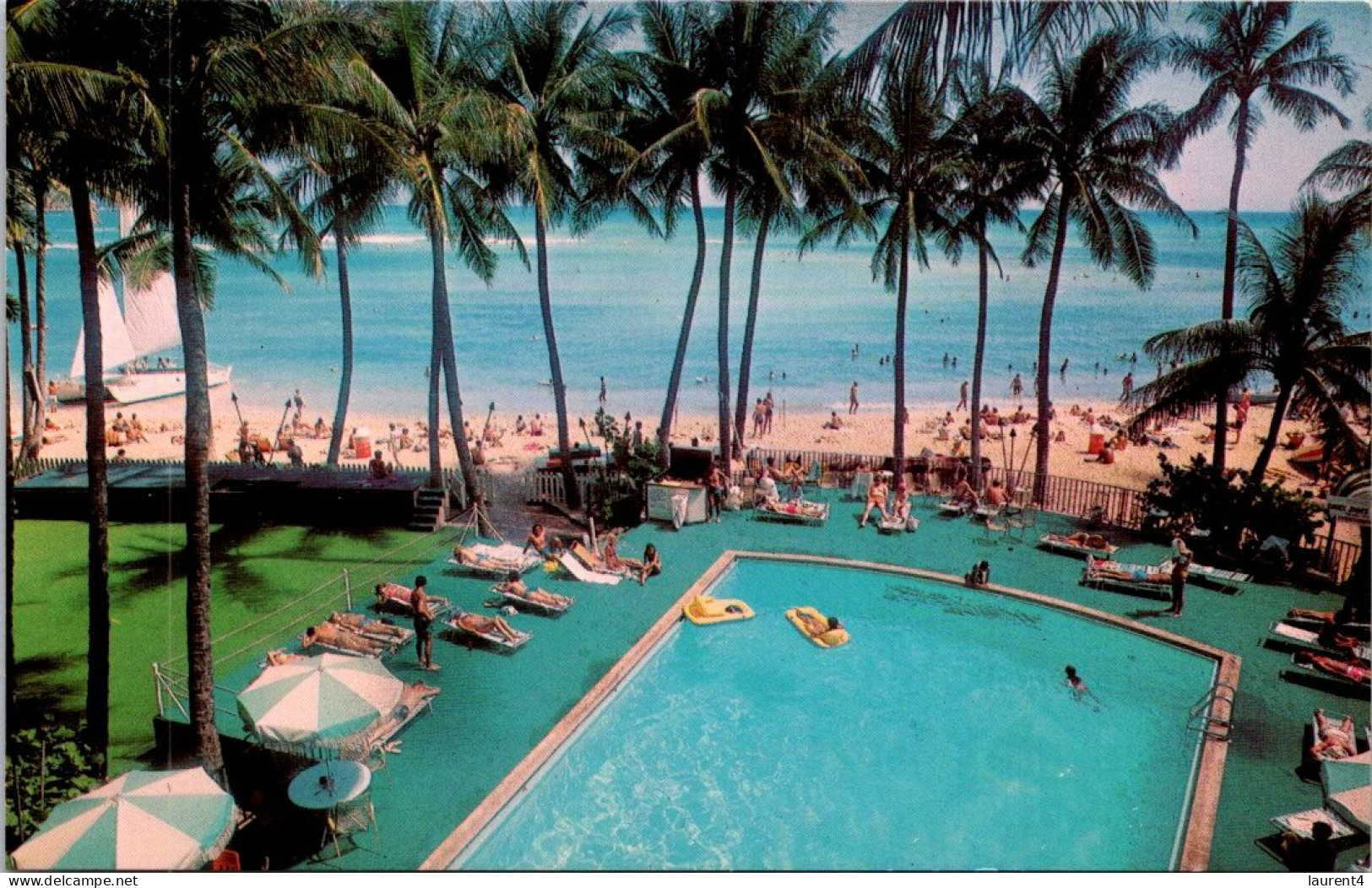 31-3-2024 (4 Y 31) USA - Hawaii  Waikiki Beach Outrigger Hotels (pool) - Hotels & Restaurants