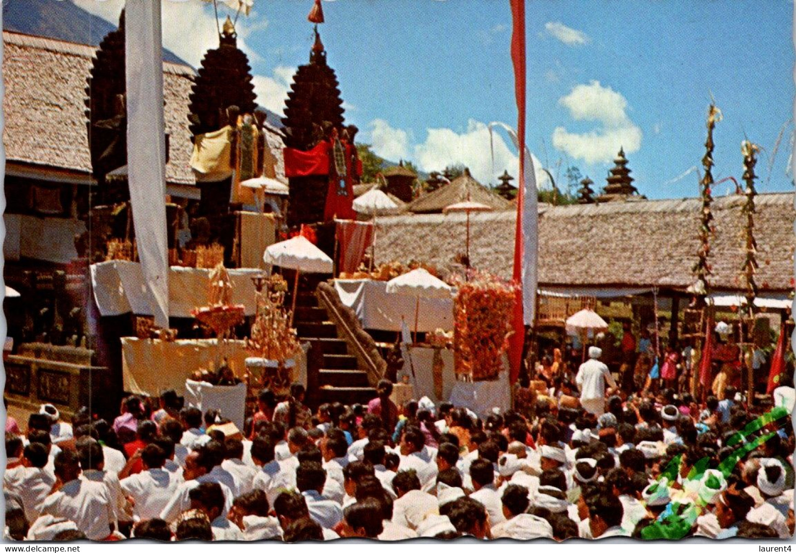 31-3-2024 (4 Y 31) Indonesia - Bali Religious Temple Ceremony - Indonesië