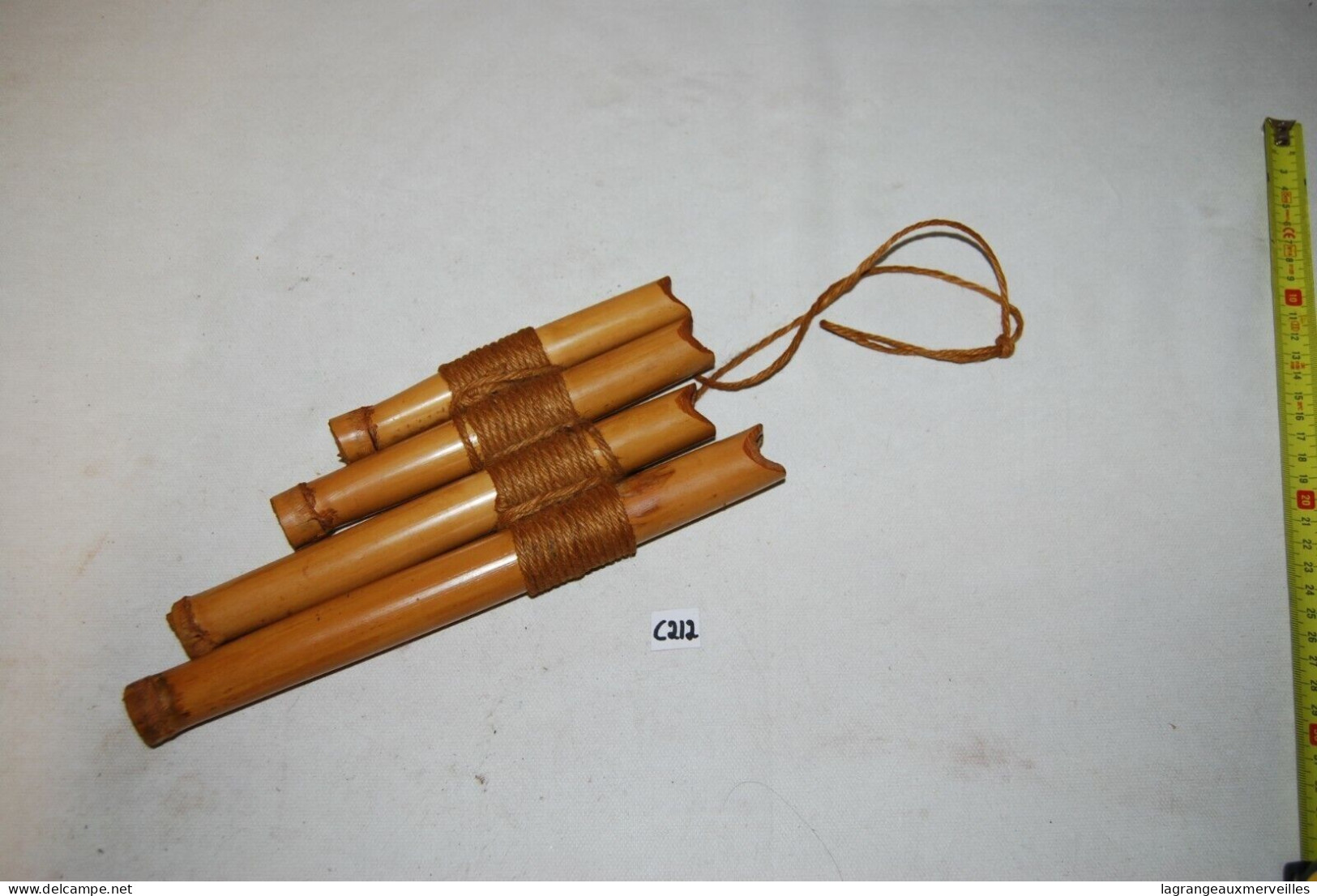 C212 Ancienne Flûte - Bambou - Objet Africain - Musique - African Art