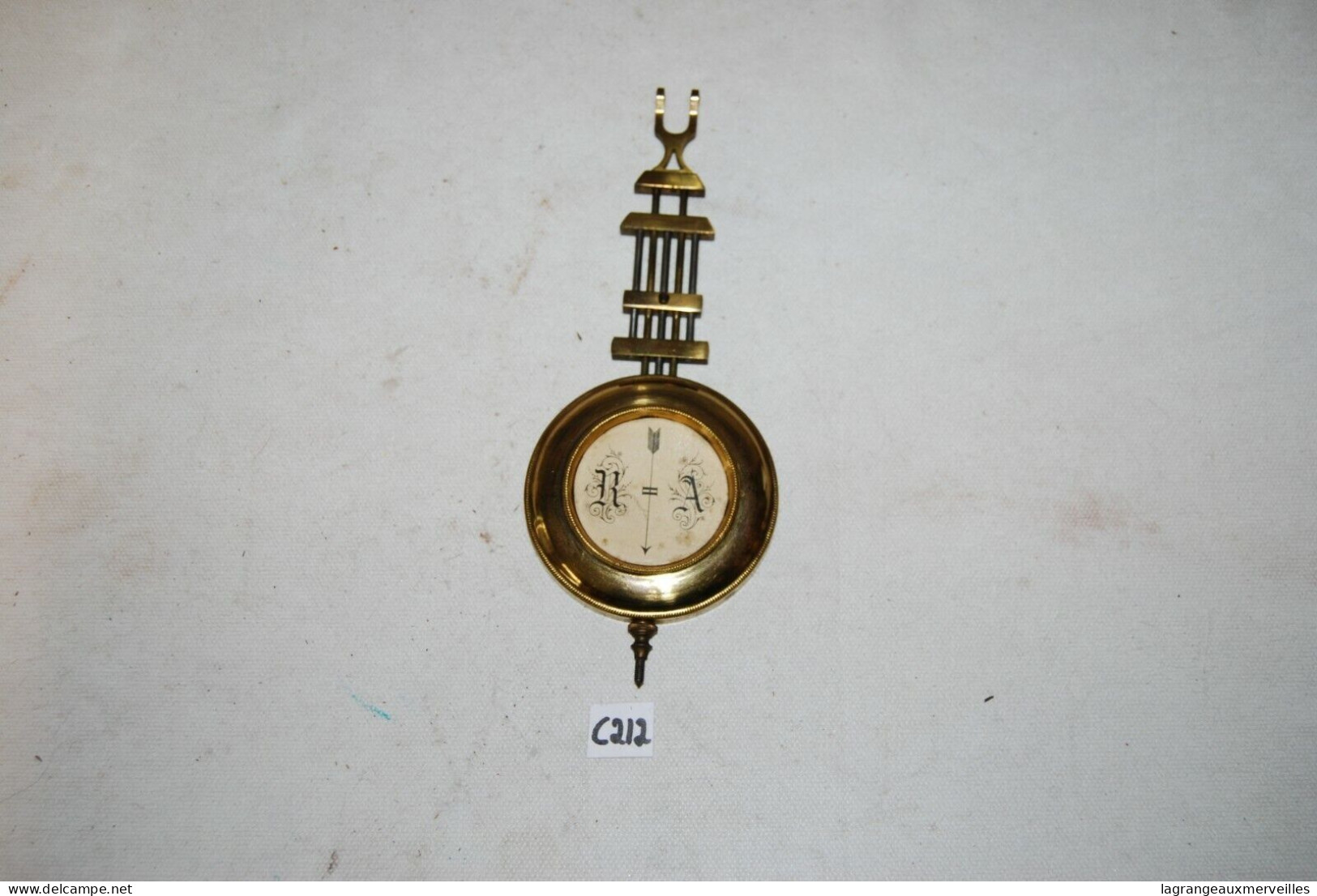 C212 Ancien Balancier D'horloge - Wandklokken