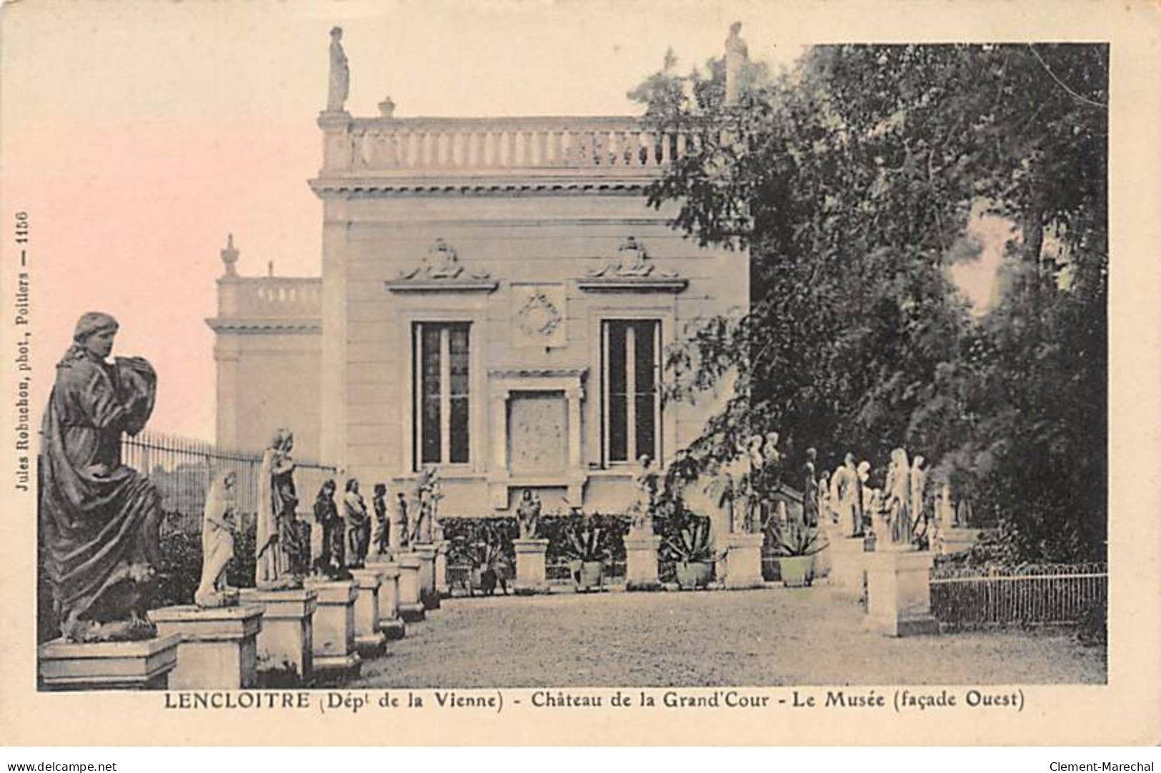 LENCLOITRE - Château De La Grand Cour - Le Musée - Très Bon état - Lencloitre