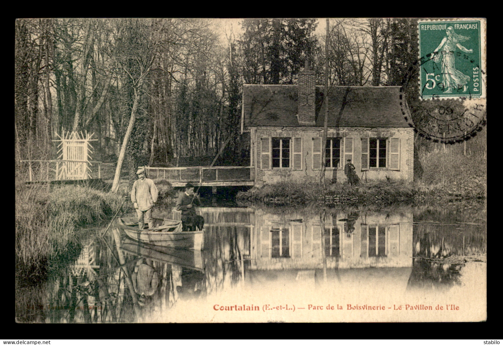 28 - COURTALAIN - PARC DE LA BOISVINERIE - LE PAVILLON DE L'ILE - PECHE A LA LIGNE - Courtalain