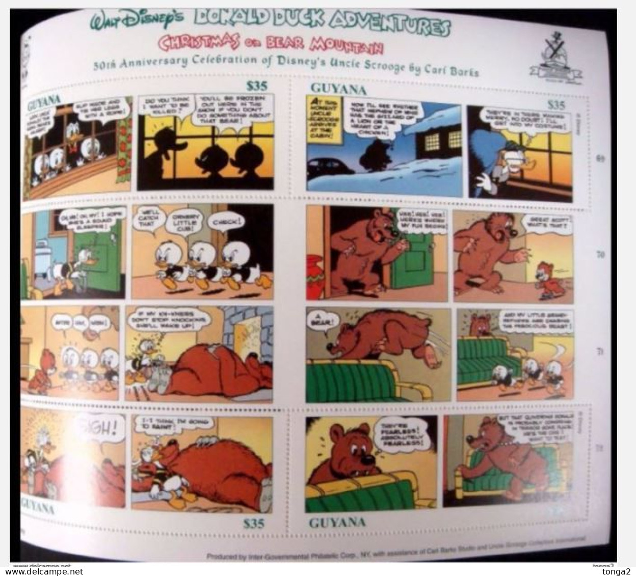 Guyana Disney Booklet Donald Duck Bear Mountain - Unusual As Stamps Make Up Part Of Story - See Description - Guyane (1966-...)