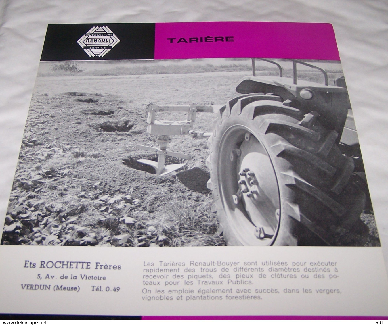 FEUILLET PUB PUBLICITAIRE MATERIEL RENAULT TARIERE BOUYER ( TRACTEUR, TRACTEURS, MOTOCULTURE ) - Traktoren