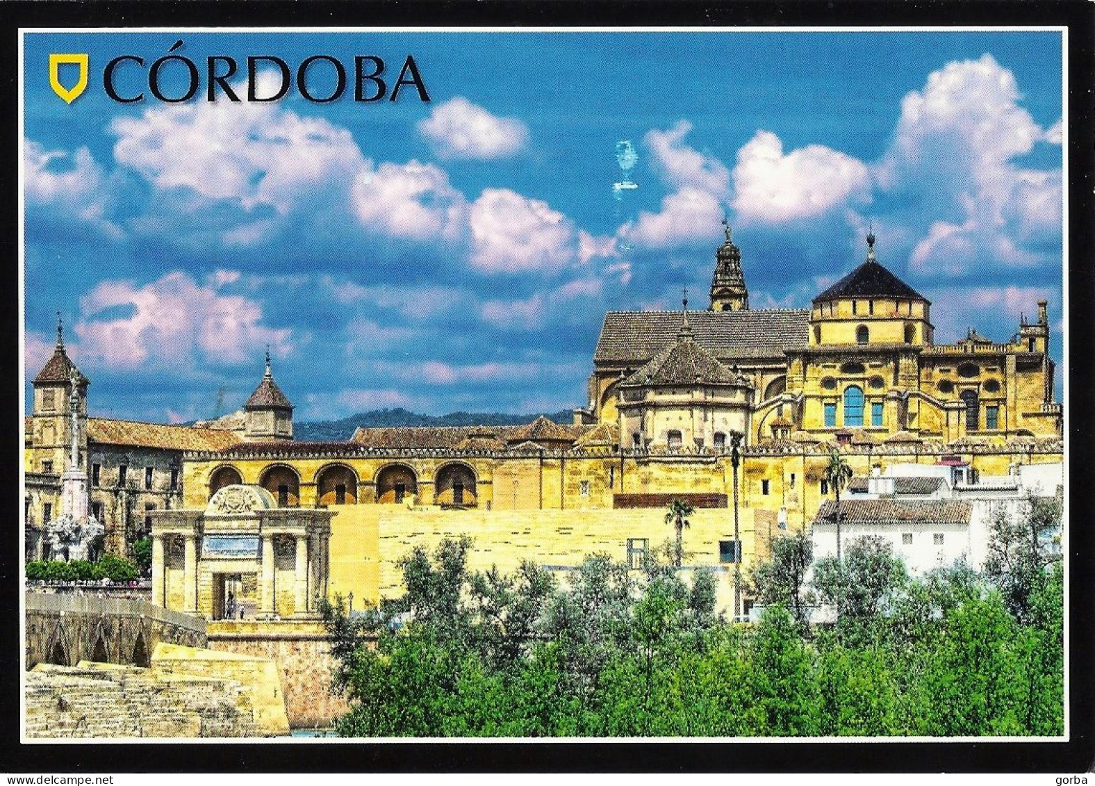 *CPM - ESPAGNE - ANDALOUSIE - CORDOBA - Cathédrale, Porte Du Pont Et Le Triomphe De Saint Raphaêl - Córdoba