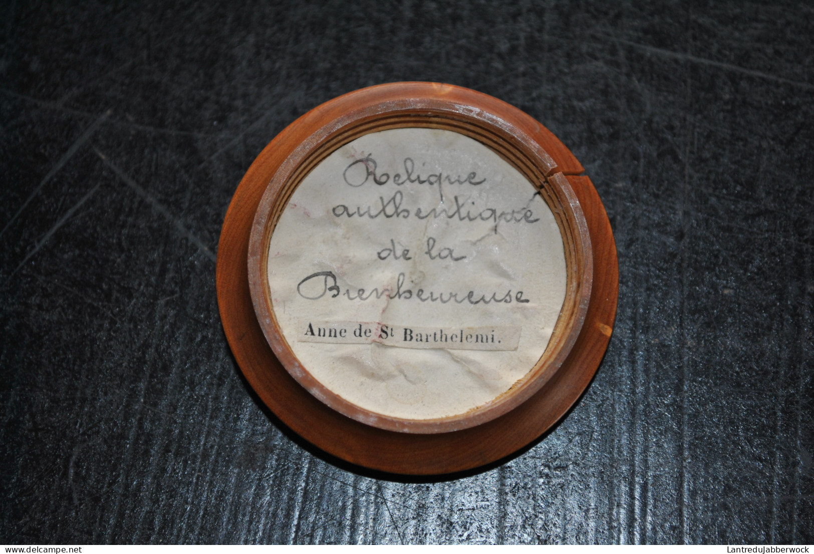 Rare Ancien Petit Reliquaire De Voyage En Buis Relique Véritable De Sainte Anne De St Barthelemi XIXè Paperolles Ex Voto - Religión & Esoterismo