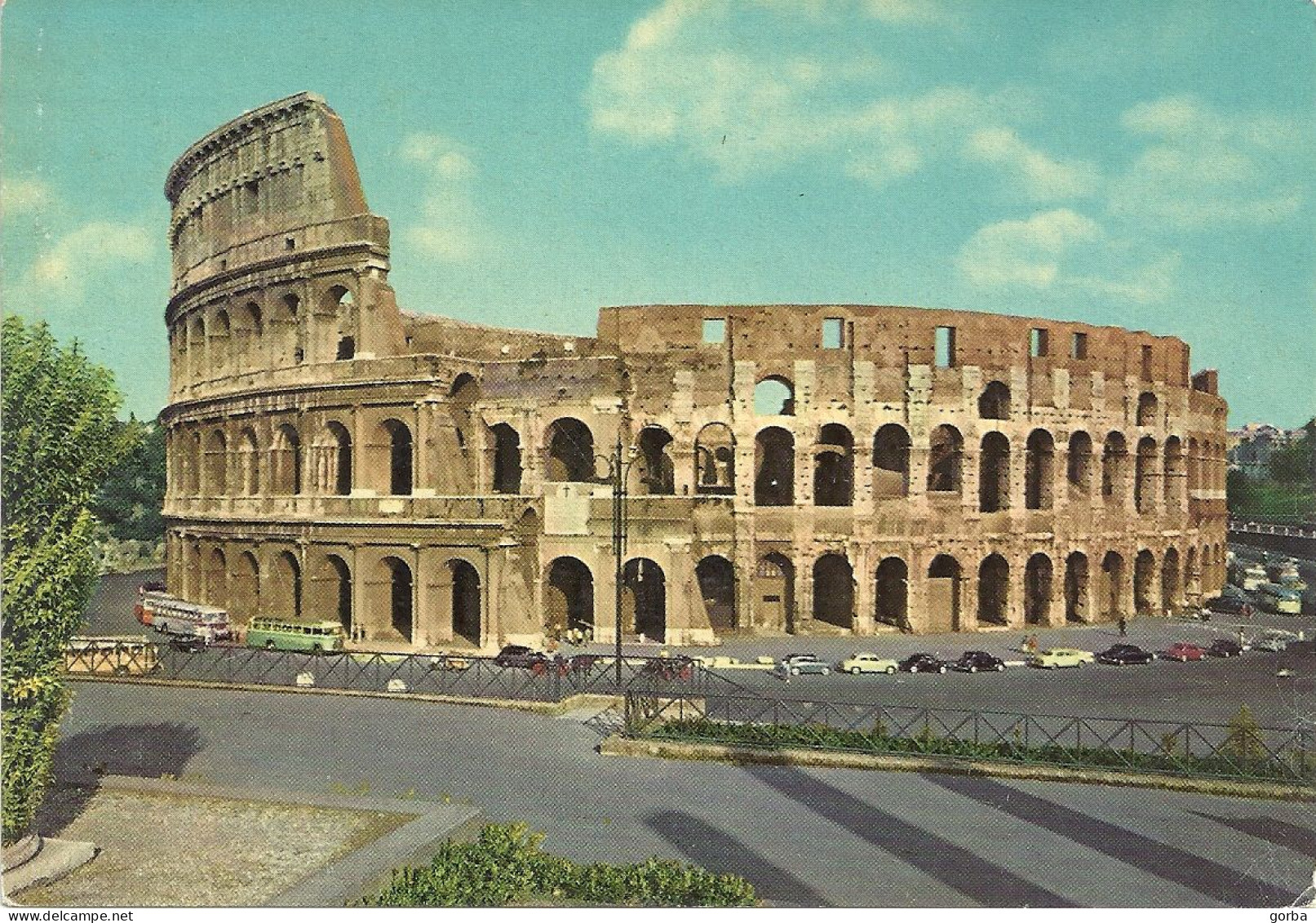 *CPM - ITALIE - LATIUM - ROME - Le Colisée - Coliseo