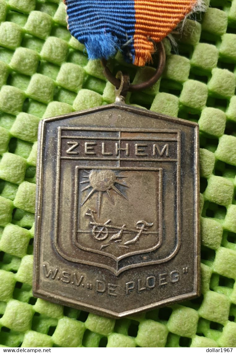 Medaile :    W.S.V. De Ploeg Zelhem. -  Original Foto  !!  Medallion  Dutch - Autres & Non Classés