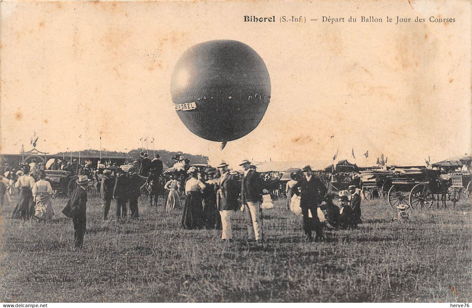 BIHOREL - Départ Du Ballon Le Jour De Courses (carte Pas Courante) - Bihorel