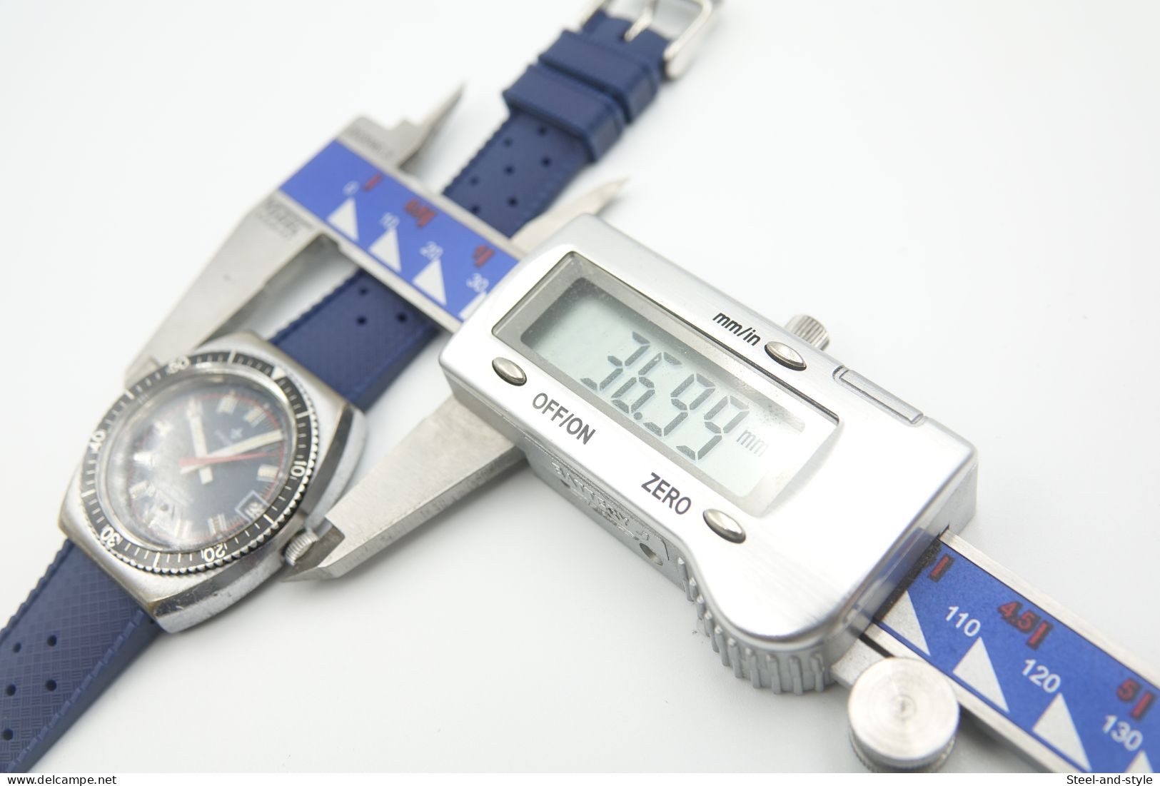 Watches : PRONTO HAND WIND DIVER BLUE DIAL Ref. 0419 - ULTRA RARE - Original - Running - Excelent Condition - Horloge: Luxe