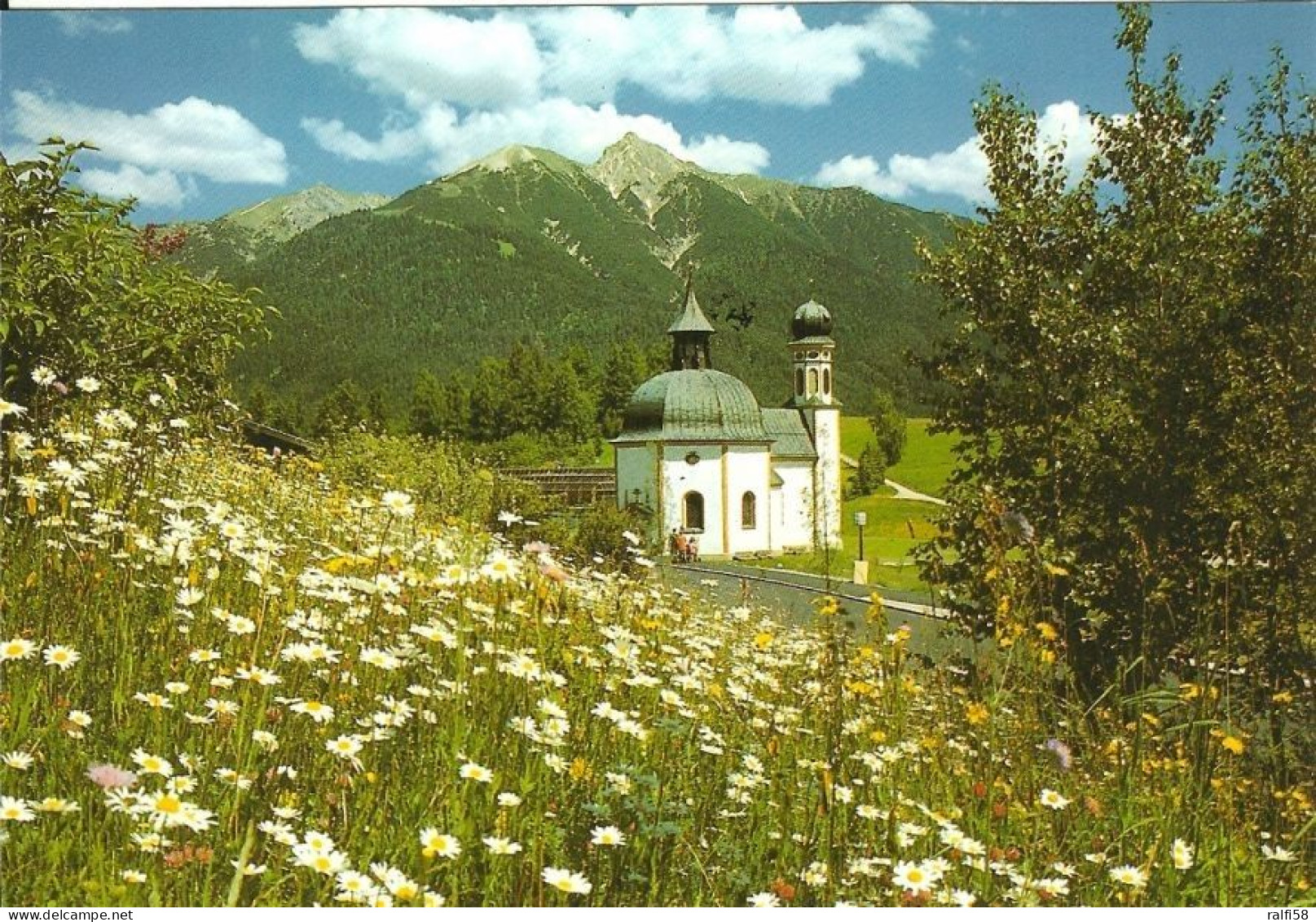 2 AK Österreich / Tirol * Die Seekirche Heiliges Kreuz (auch Seekirchlein Genannt) Bei Seefeld Winter- Und Sommeransicht - Seefeld