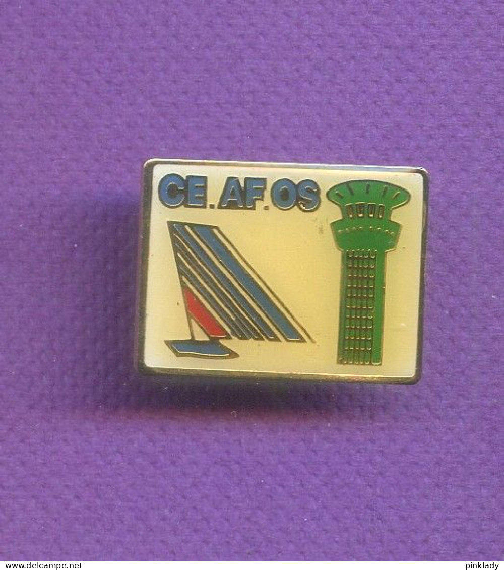 Rare Pins Aviation Air France Theme Avion Q793 - Avions