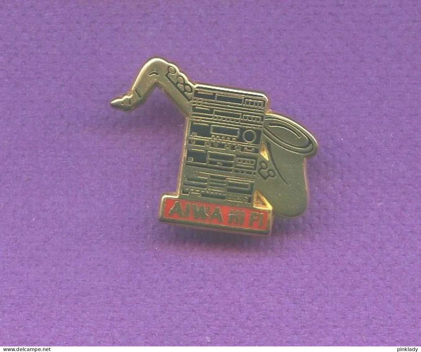 Rare Pins Musique Saxophone Aiwa Hifi Arthus Bertrand Q799 - Arthus Bertrand