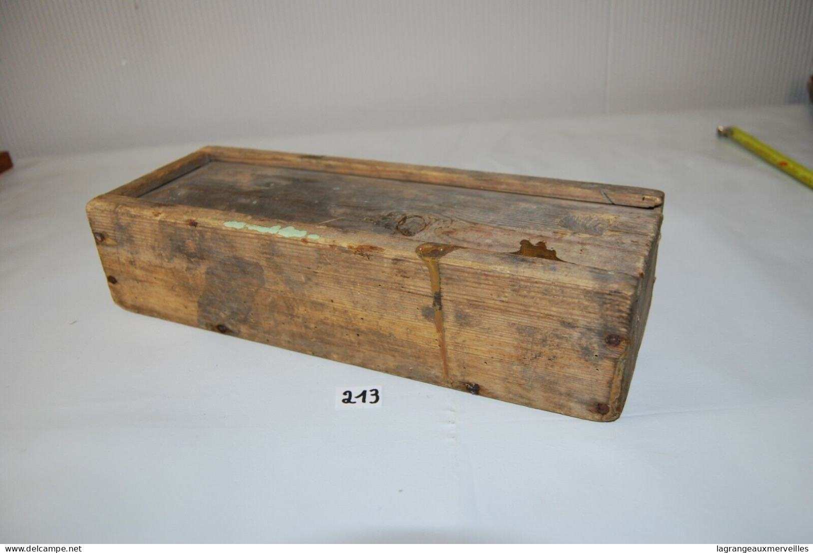 C213 Ancienne Boite En Bois - Cajas/Cofres