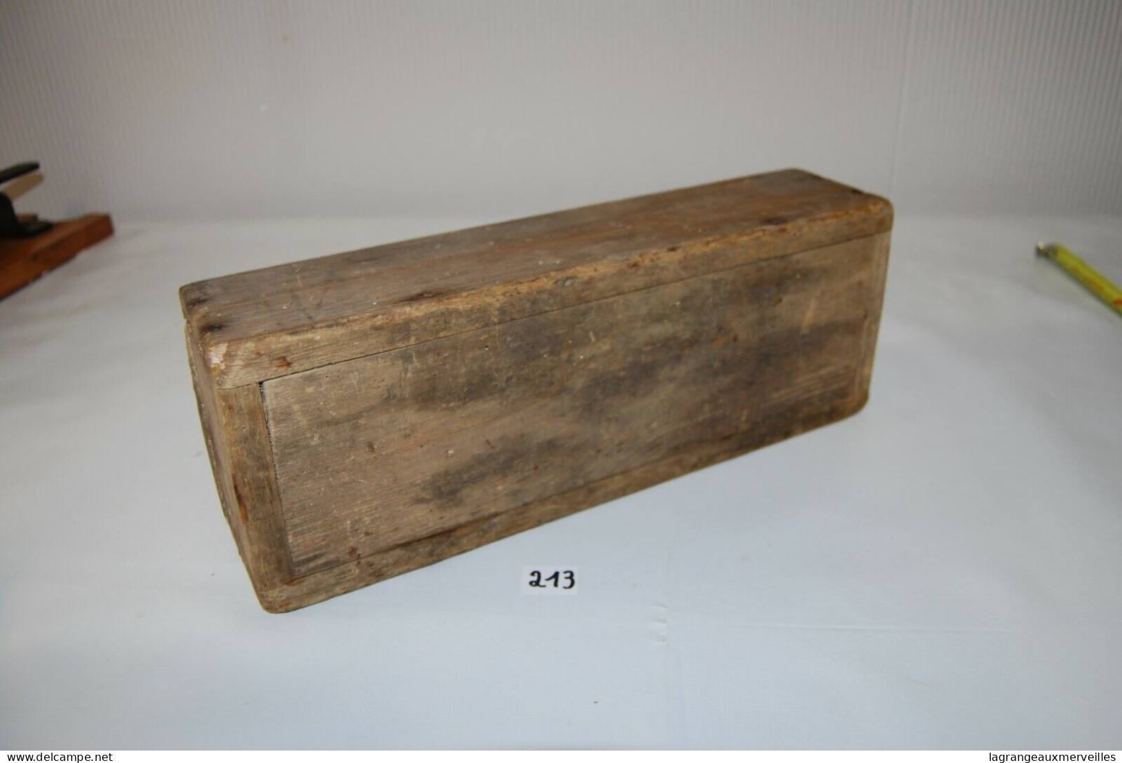 C213 Ancienne Boite En Bois - Cajas/Cofres