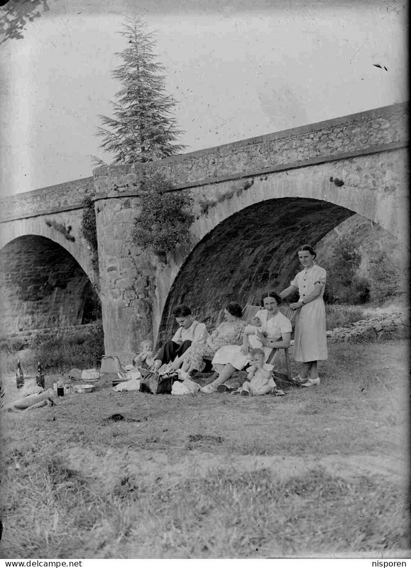 Pique-nique - Photo Amateur - Début 20ème Siècle - Non Localisée - Glass Slides