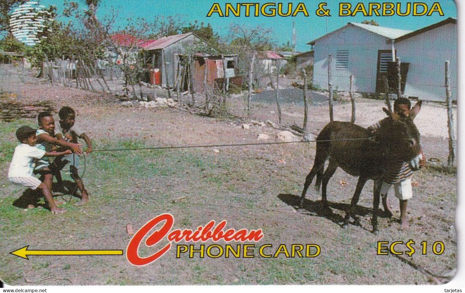 TARJETA DE ANTIGUA & BARBUDA DE UNOS NIÑOS Y UN BURRO (17CATA ) - Antigua And Barbuda