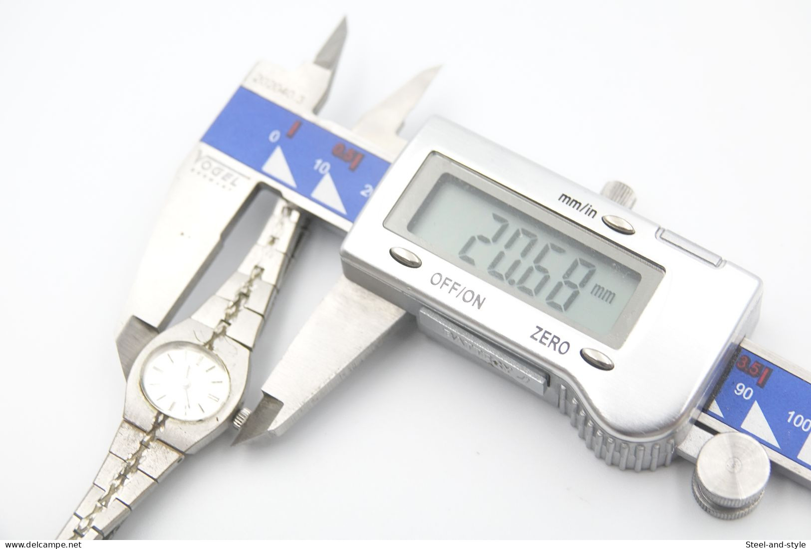 Watches : PONTIAC * * * LADIES HAND WIND - 1960-70's  - Original - Swiss Made - Running - Excelent Condition - Horloge: Modern