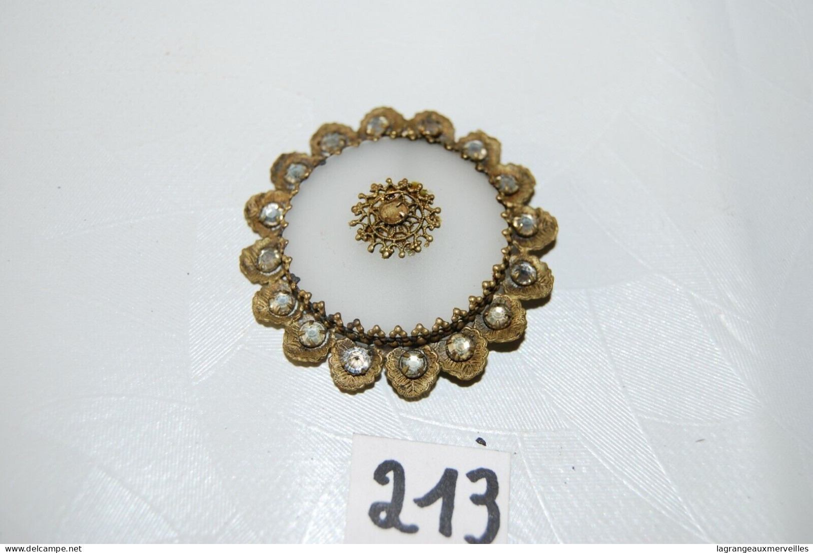 C213 Bijou - Belle Broche - Certies De Diamants De Fantaisie - Victorian - Spille