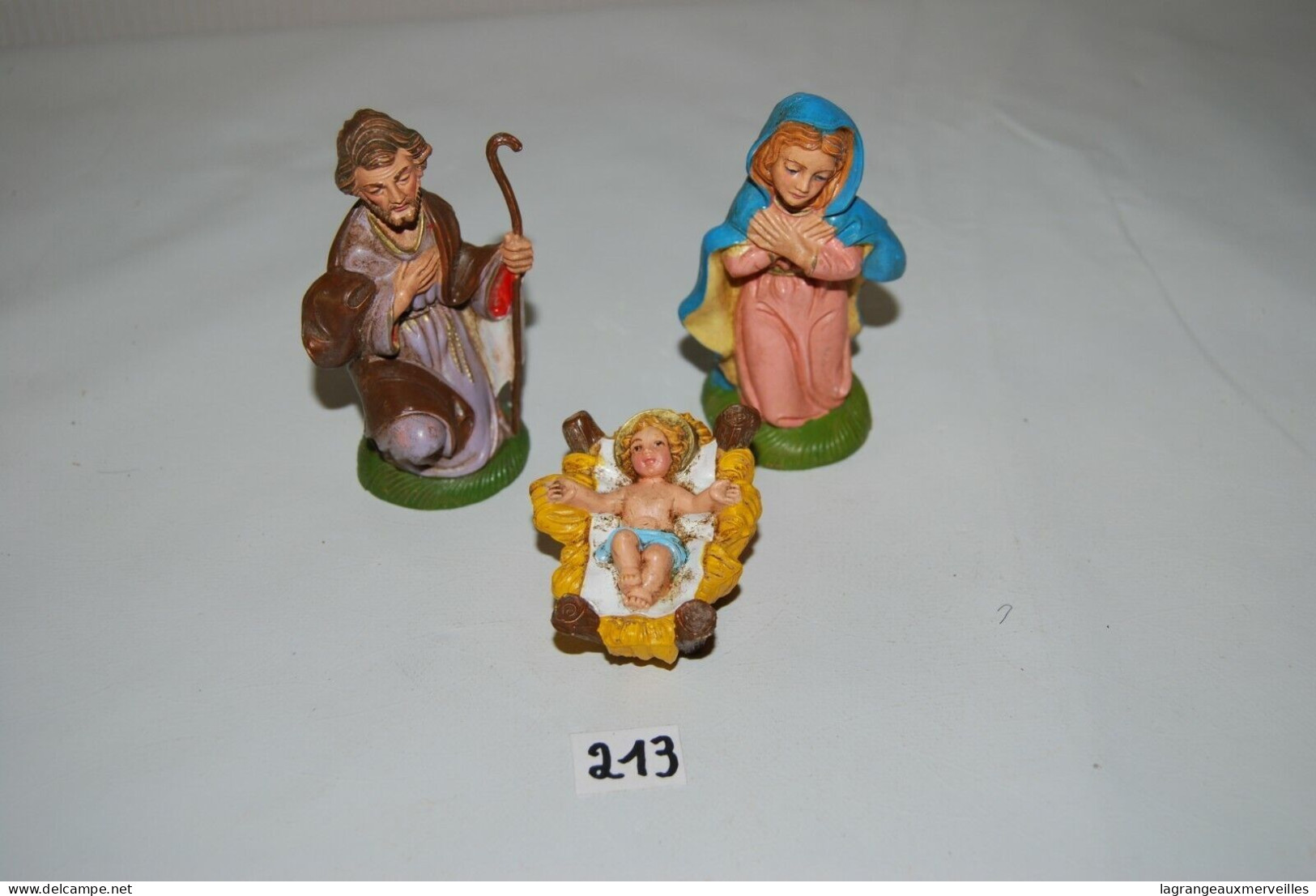 C213 Noel - Crèche - Joseph Marie Jésus - Presepi