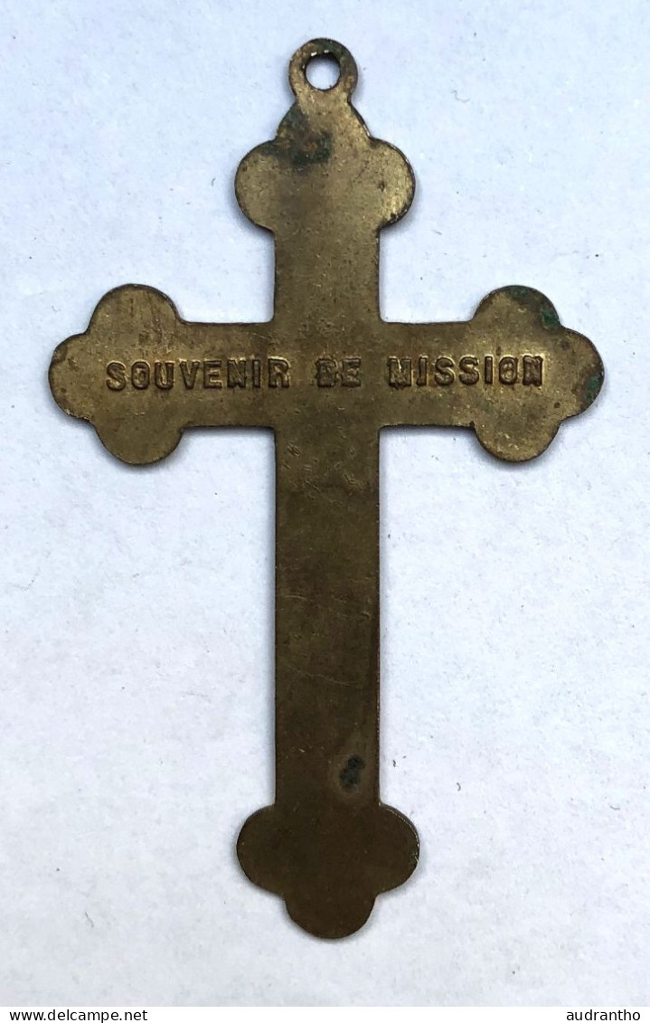 Pendentif Ancien - Crucifix Croix Religieuse - Souvenir De Mission - Religion - Religión & Esoterismo