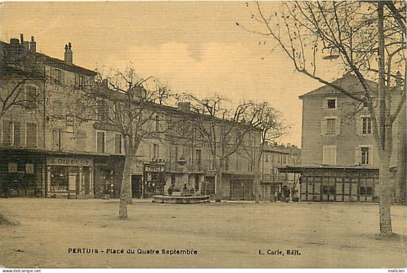 - Dpts Div.-ref-BM846- Vaucluse - Pertuis -place Du Quatre Septembre - Magasin Oibelot -petit Plan Tabacs - Pharmacie - - Pertuis