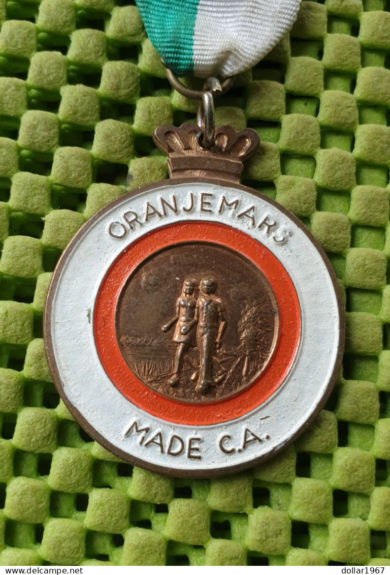 Medaile : Oranje Mars Made C.A., Oosterhout .(NB)   . -  Original Foto  !!  Medallion  Dutch - Royaux/De Noblesse