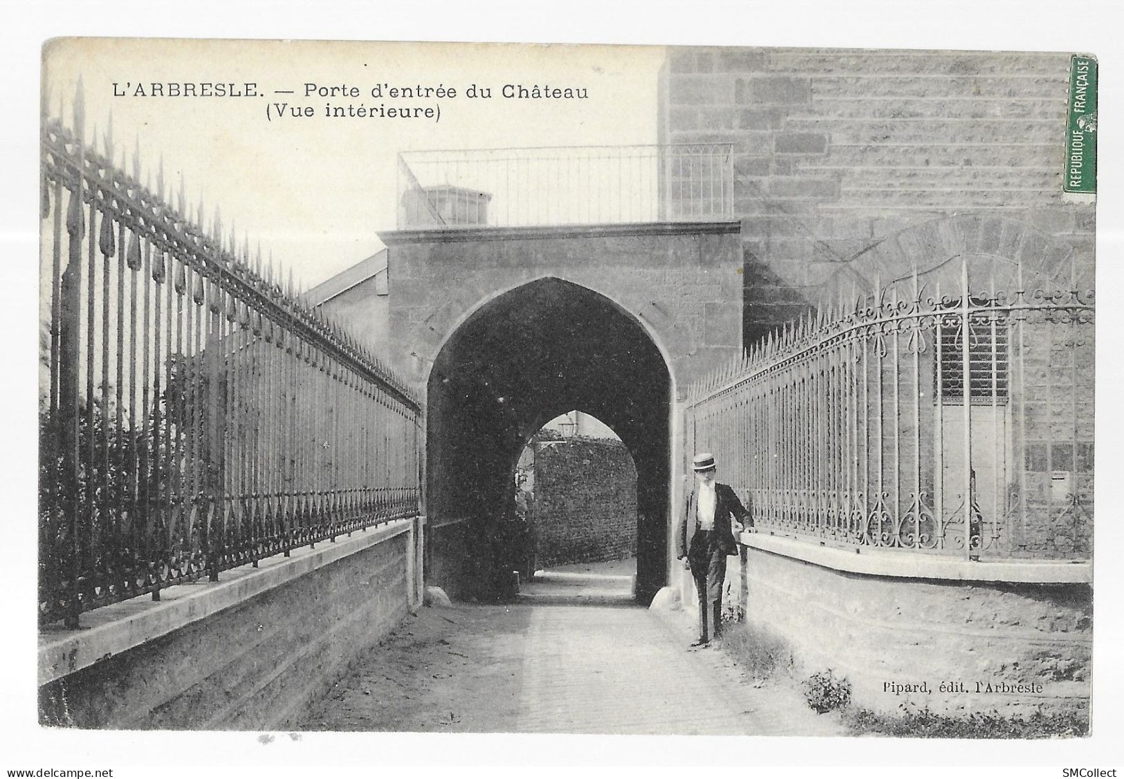 L'Arbresle, Porte D'entrée Du Chateau (A13p50) - L'Arbresle