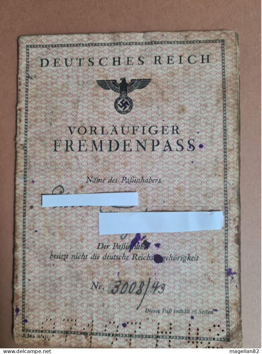 Document Historique. DEUTSCHES REICH. PASSEPORT. Deuxième Guerre Mondiale.  Waffen SS - Documenti