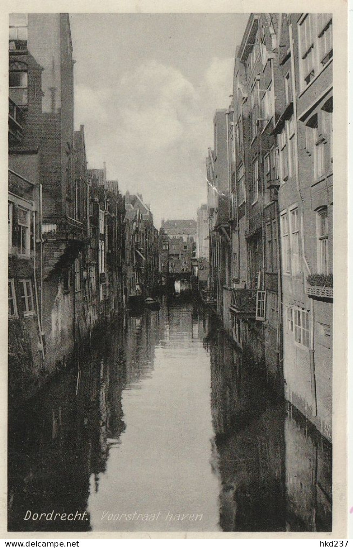 Dordrecht Voorstraat Haven   4939 - Dordrecht