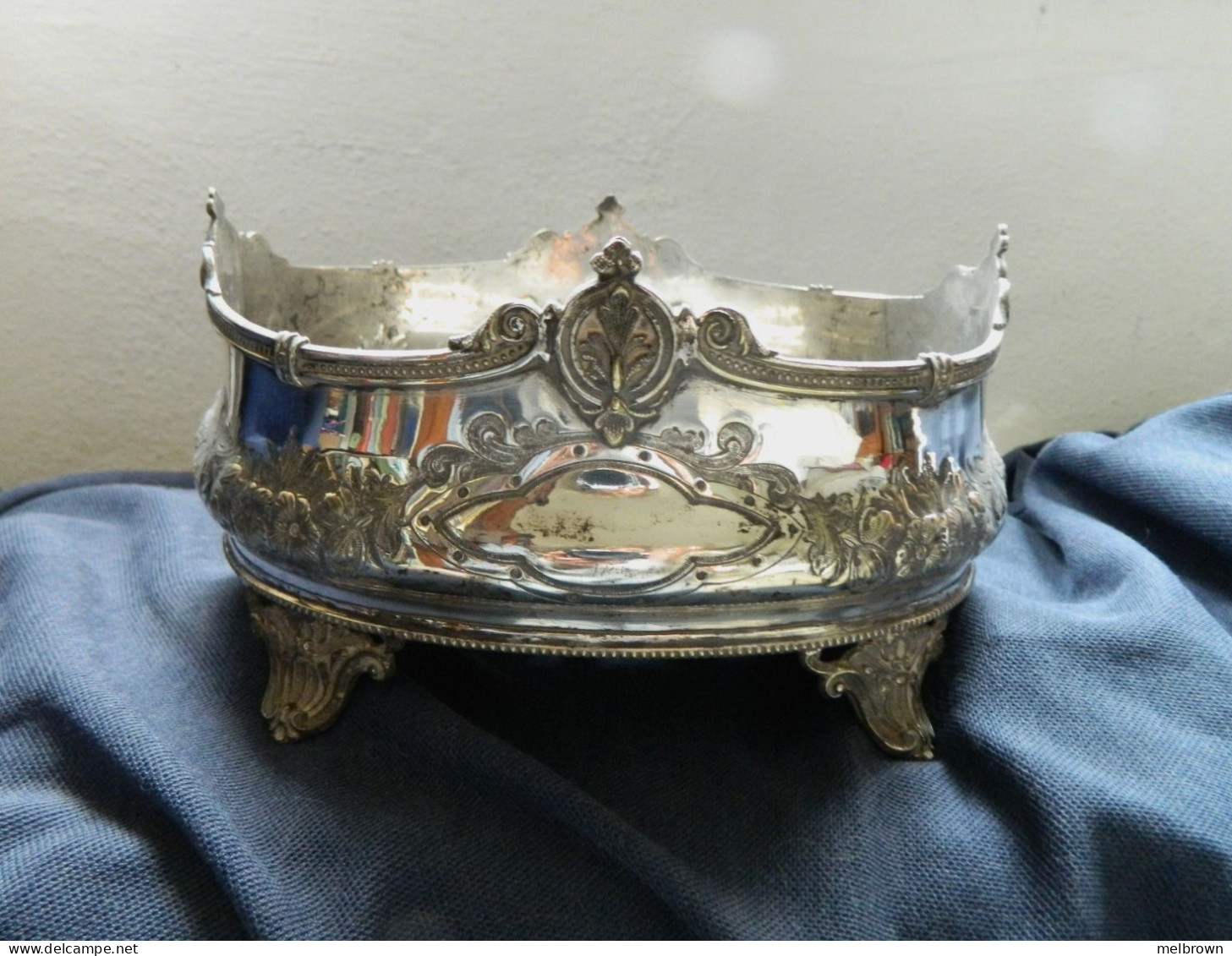 WALKER And HALL 1860-1910 Silverplate Oval Bowl - Zilverwerk