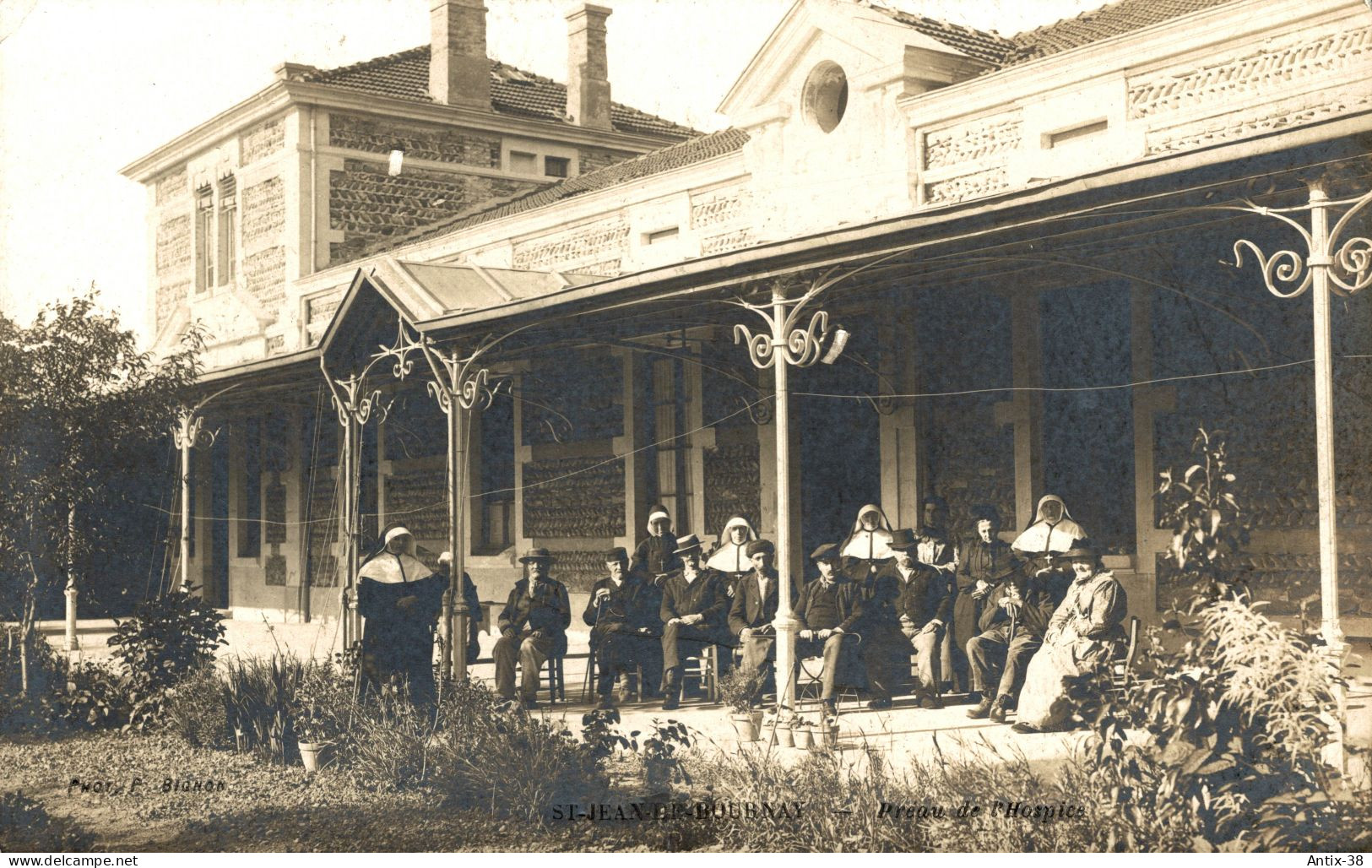 N55 - 38 - SAINT-JEAN-DE-BOURNAY - Isère - Carte Photo - Préau De L'Hospice - Saint-Jean-de-Bournay