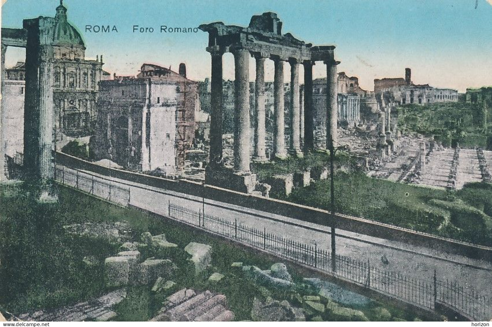 2h.421  ROMA - Lotto di 19 vecchie cartoline, tutte viaggiate e affrancate