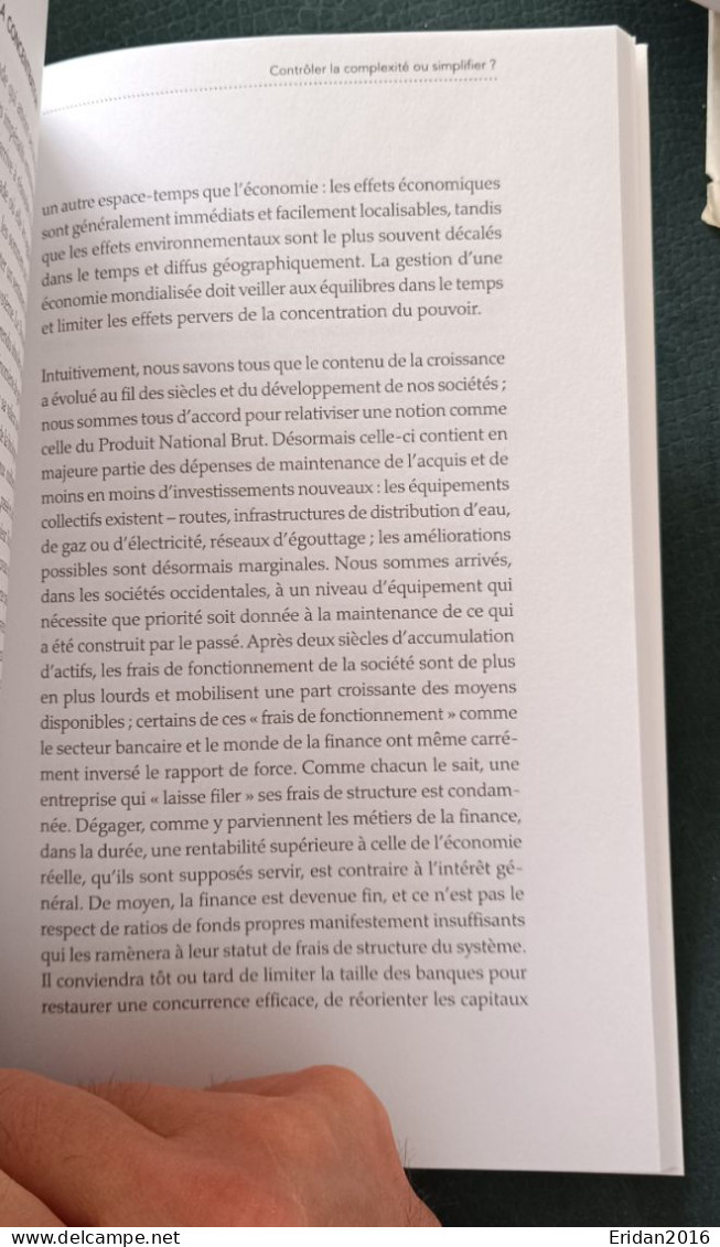 Le  naufrage des économistes : Quand les théories conduisent à la crise :  Baudouin Dubuisson : GRAND FORMAT