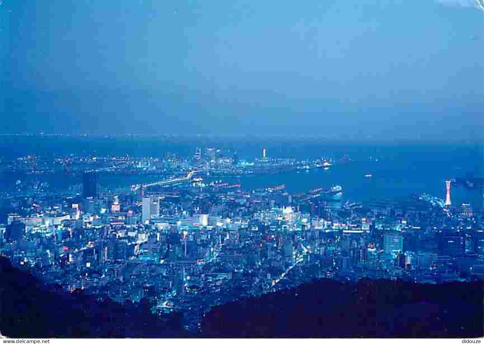 Japon - Kobe - Le Quartier De Kobe Au Soir - CPM - Voir Scans Recto-Verso - Kobe