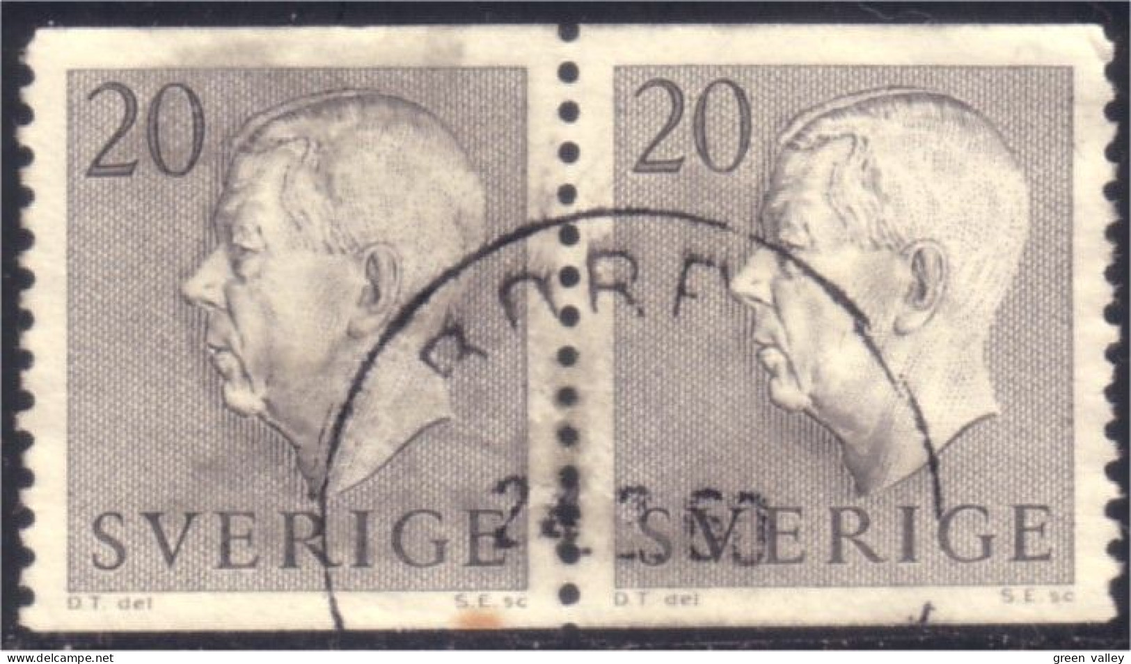 840 Sweden 1952 Gustav VI Adolph 20o Gris Grey Paire (SWE-348) - Usati