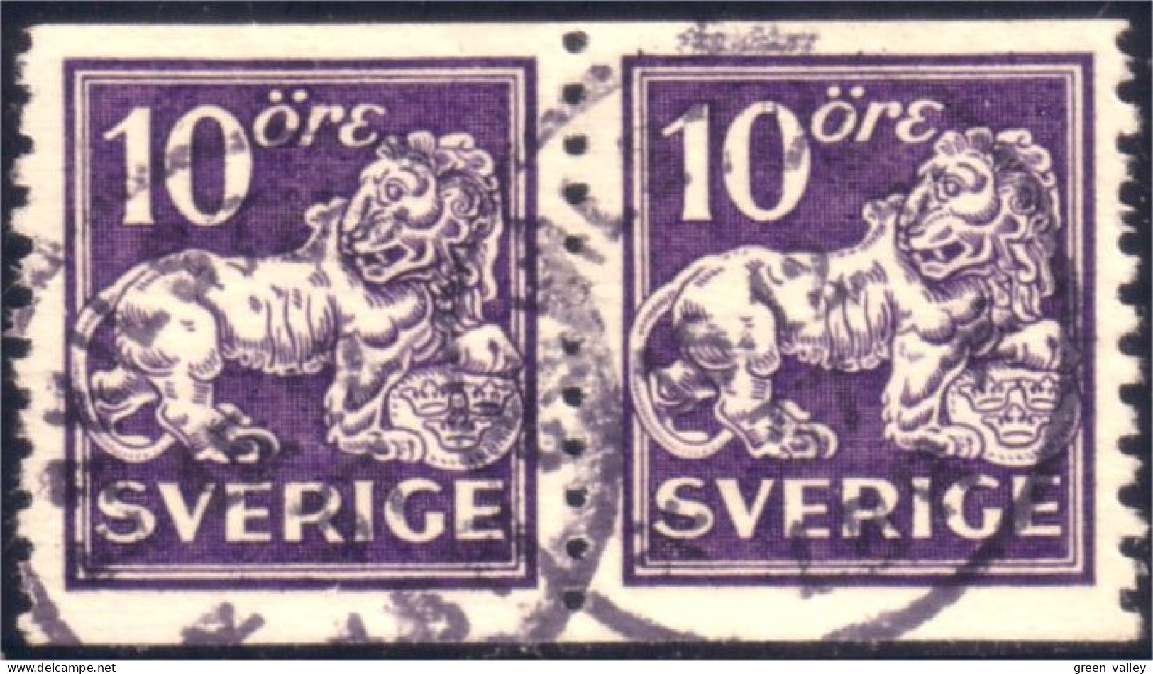 840 Sweden Lion Arms 10o Violet Paire Pair (SWE-117) - Used Stamps