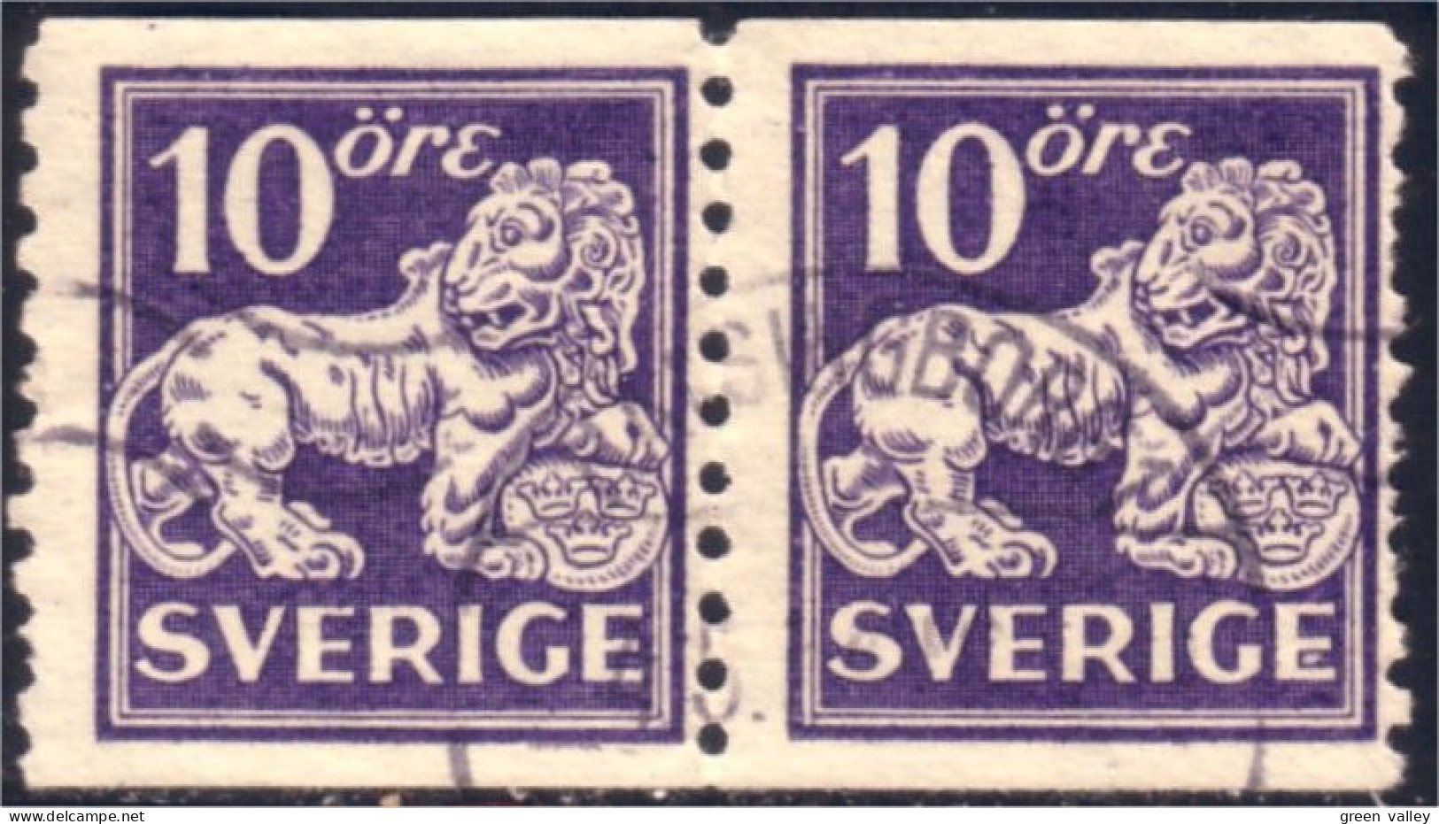 840 Sweden Lion Arms 10o Violet Paire Pair (SWE-113) - Used Stamps