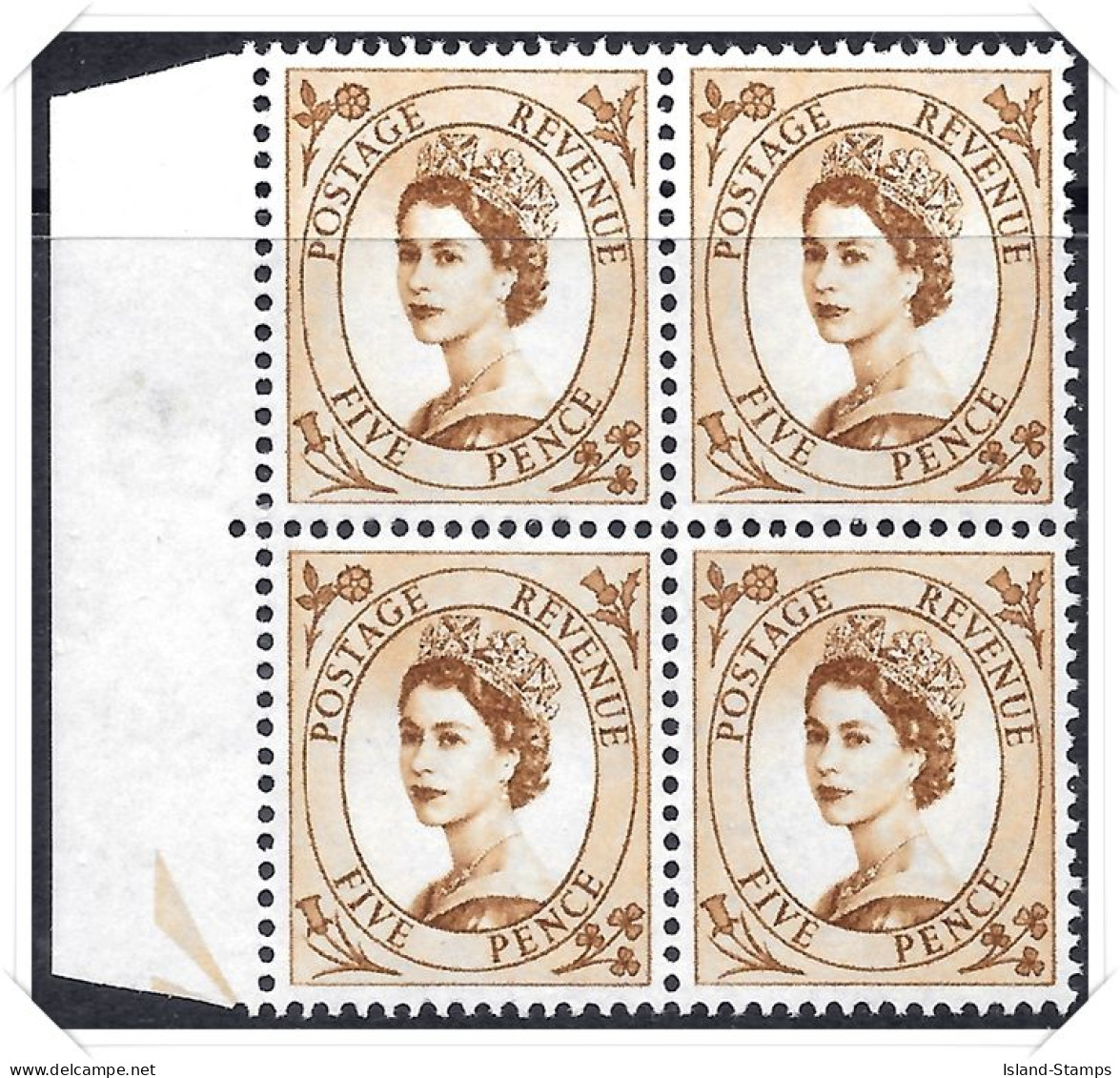 QEII Pre Decimal Wilding Definitive 5d Block Of 4 Unmounted Mint Hrd2a - Nuevos