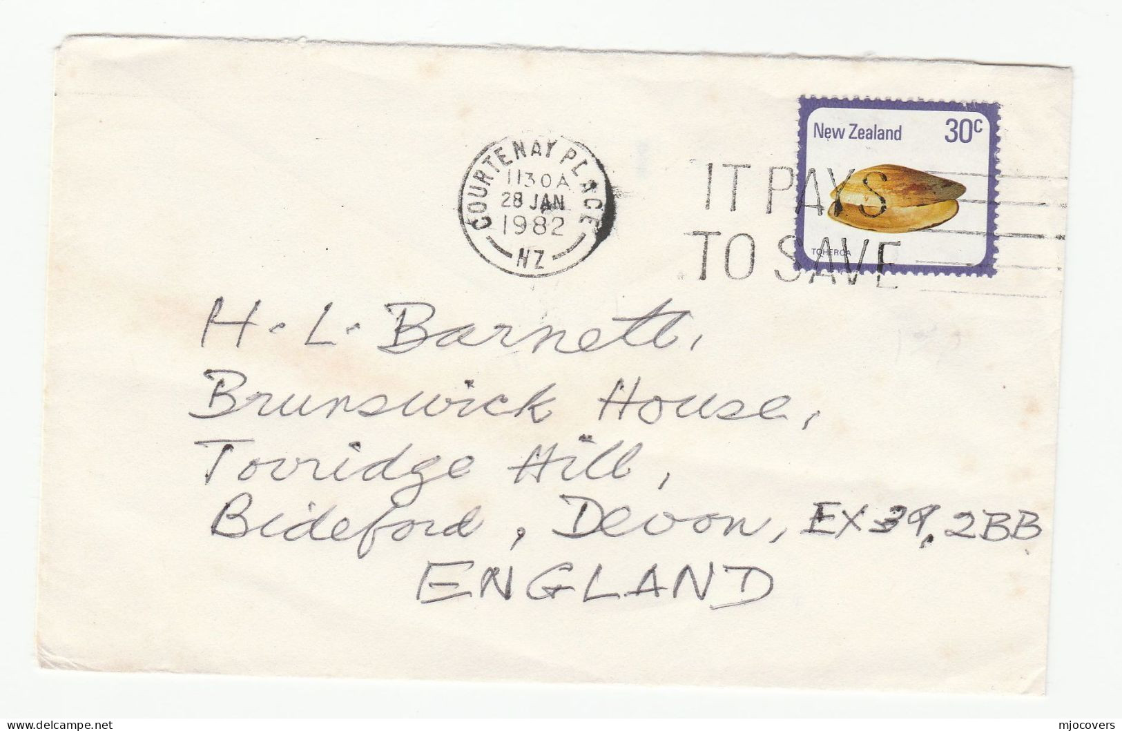 IT PAYS TO SAVE New Zealand Cover SLOGAN Courtenay Place To GB Stamps Shell Finance 1982 - Brieven En Documenten