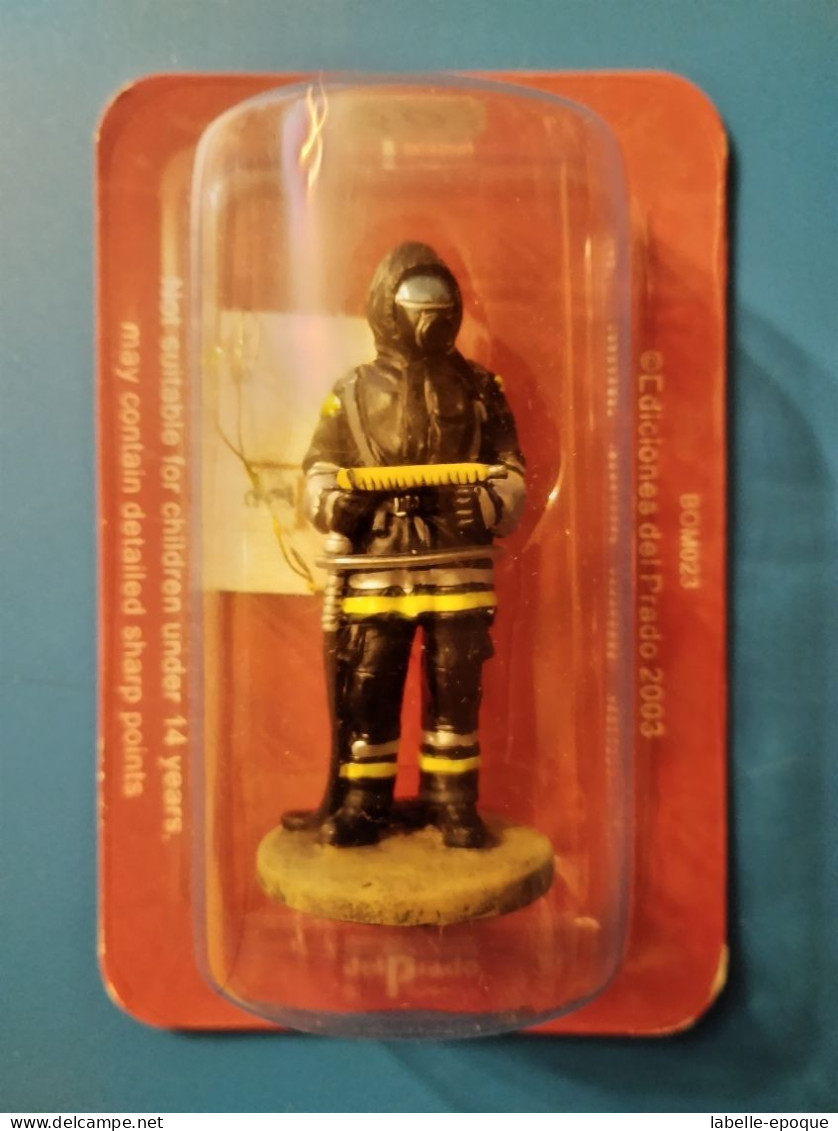 Soldat Du Feu Del Prado N°30 Pompier De Berlin 2003 - Soldados De Plomo