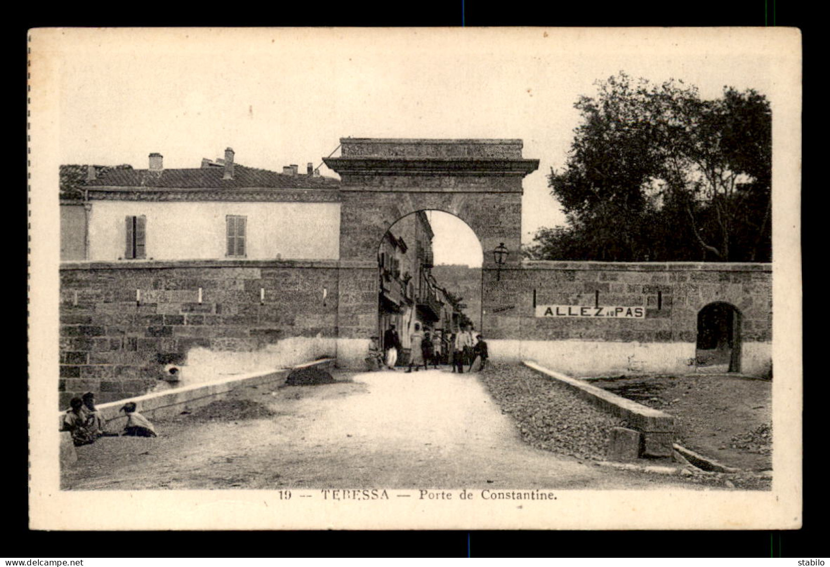 ALGERIE - TEBESSA - PORTE DE CONSTANTINE - Tébessa