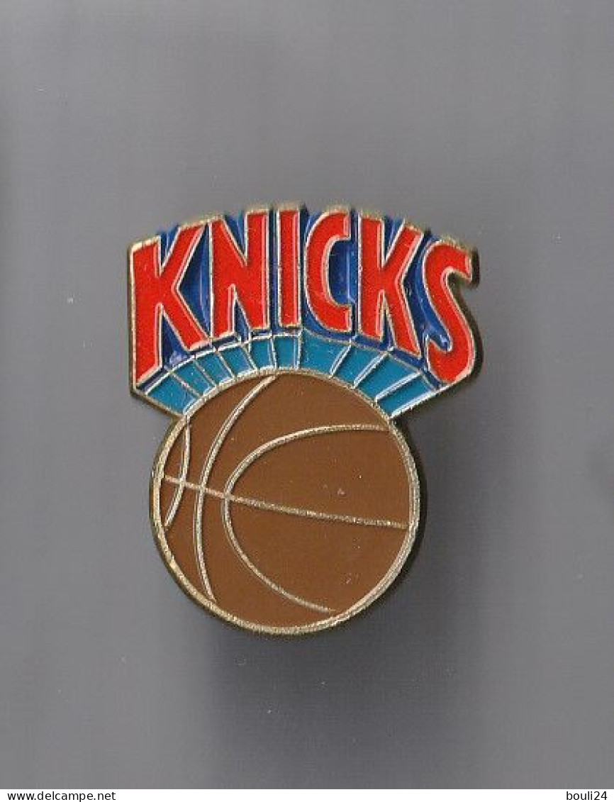 PIN'S THEME SPORT BASKETBALL AMERICAIN SPONSOR  KNICKS - Pallacanestro