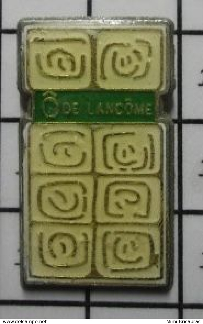 2120 Pin's Pins / Beau Et Rare / PARFUMS / FLACON DE PARFUM Ô DE LANCÔME - Parfum