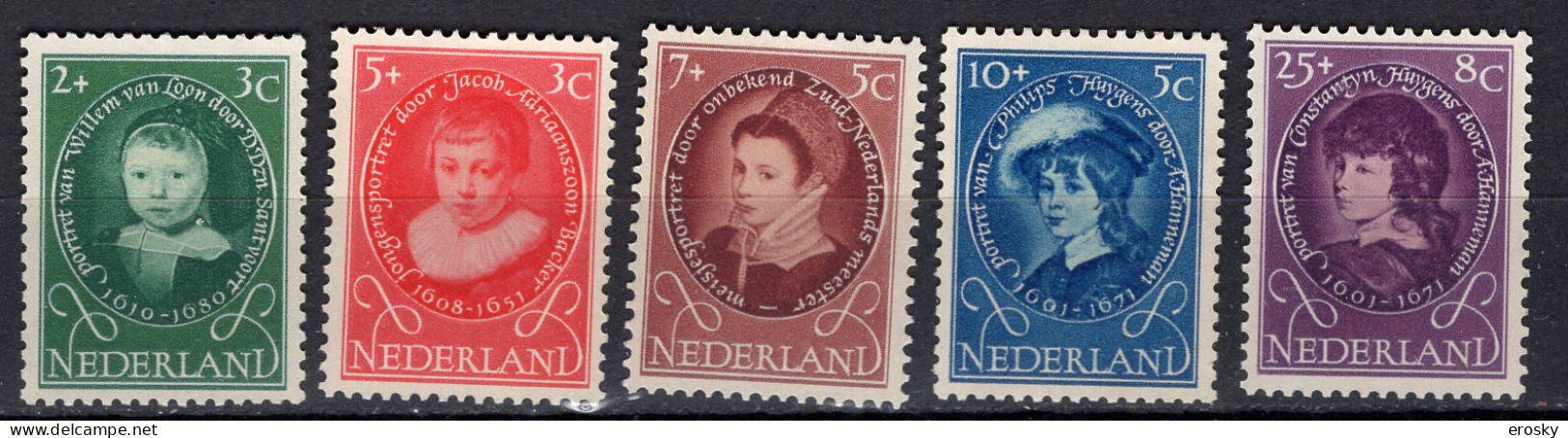 Q9449 - NEDERLAND PAYS BAS Yv N°644/48 ** - Unused Stamps