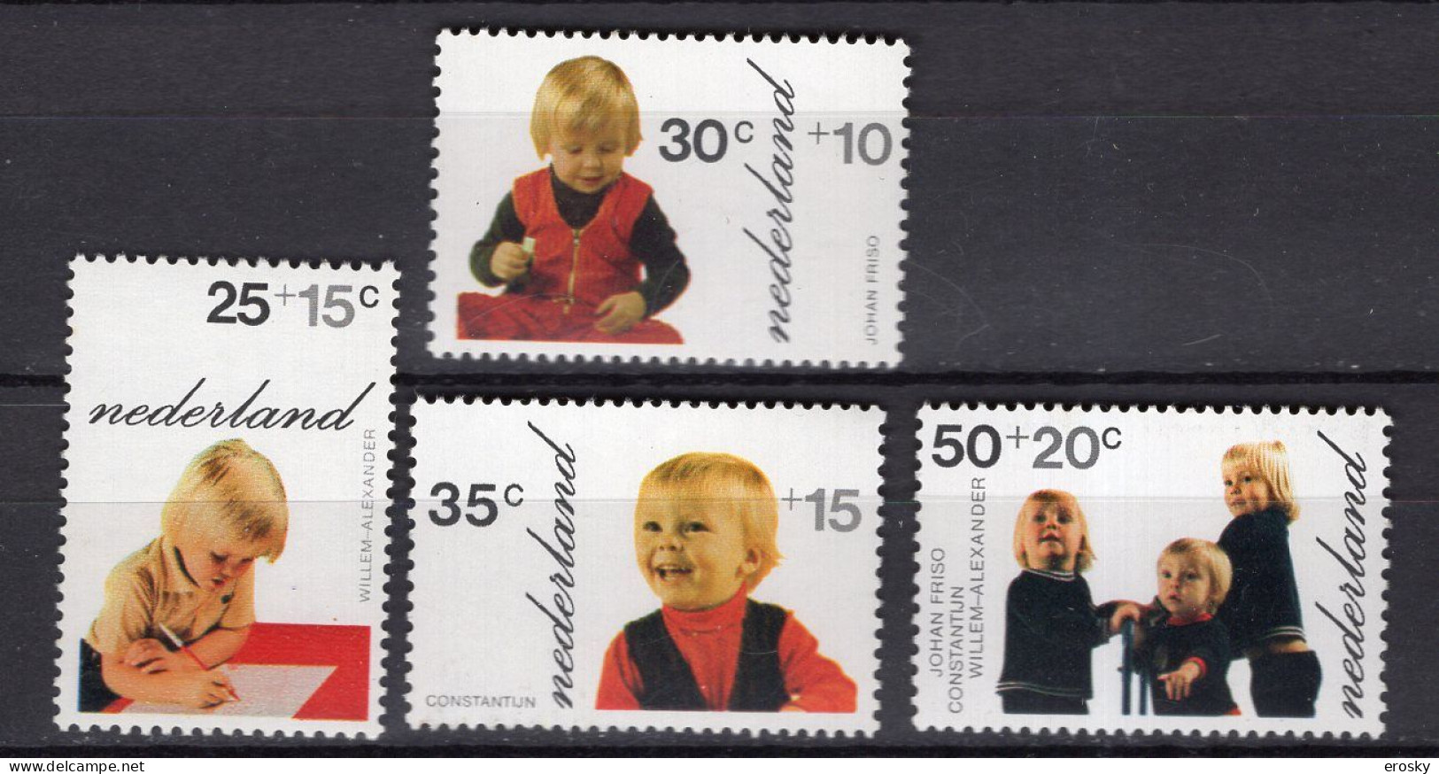 Q9652 - NEDERLAND PAYS BAS Yv N°972/75 ** - Unused Stamps