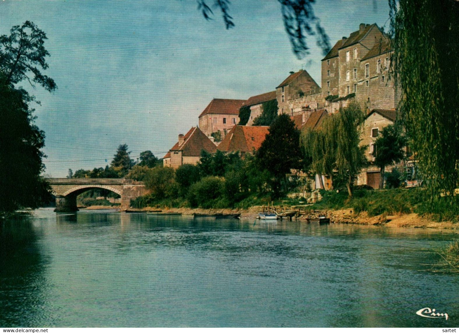 Pesmes - Le Pont Sur L'Ognon Et Le Château - Pesmes